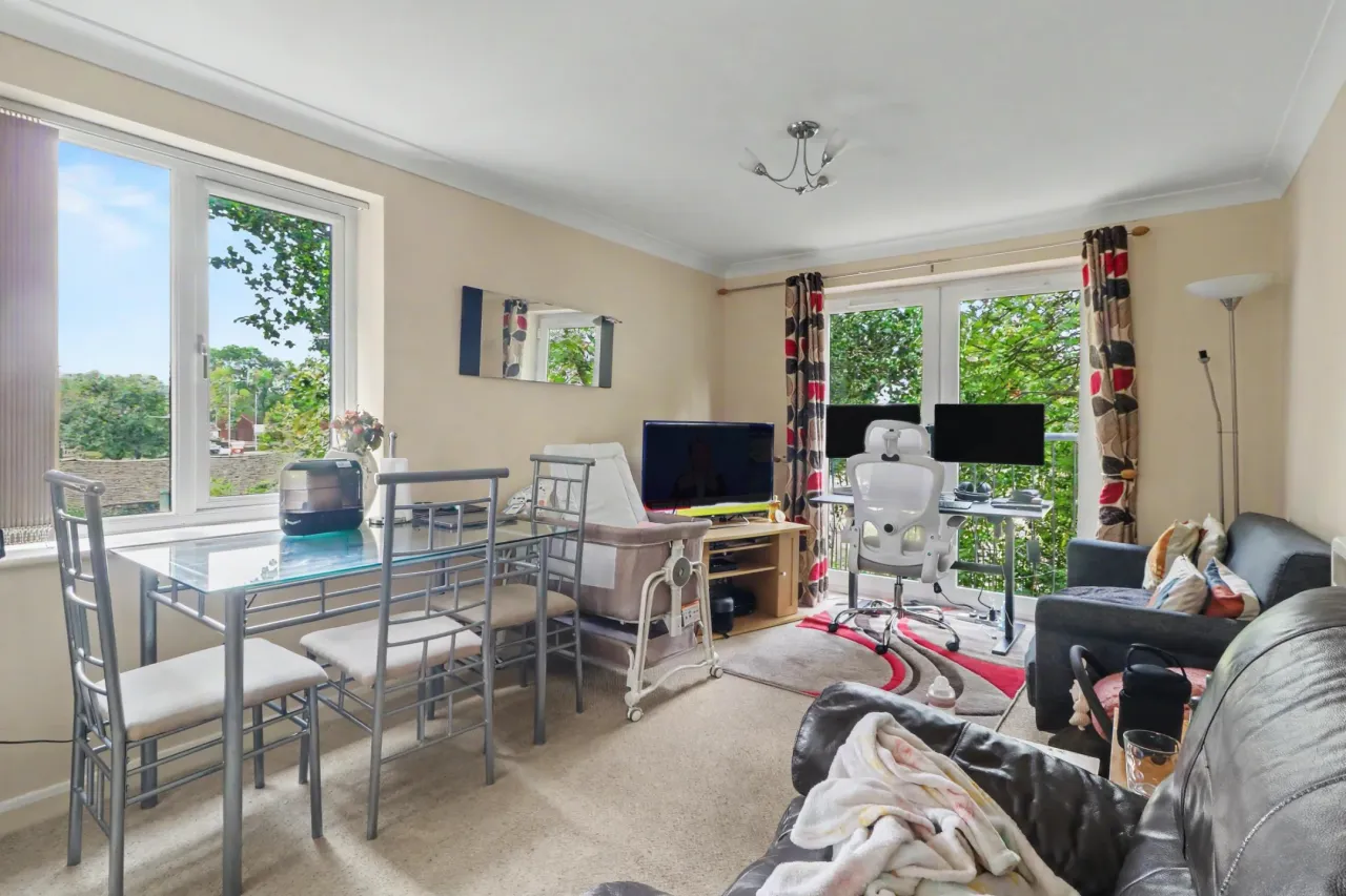 Maple House Birches Rise, Stoke-On-Trent, ST1, photo 4