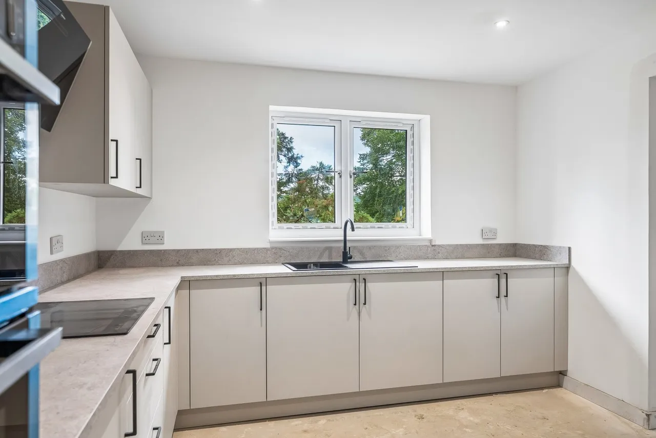 Blair Gardens, Shandon, G84, photo 5