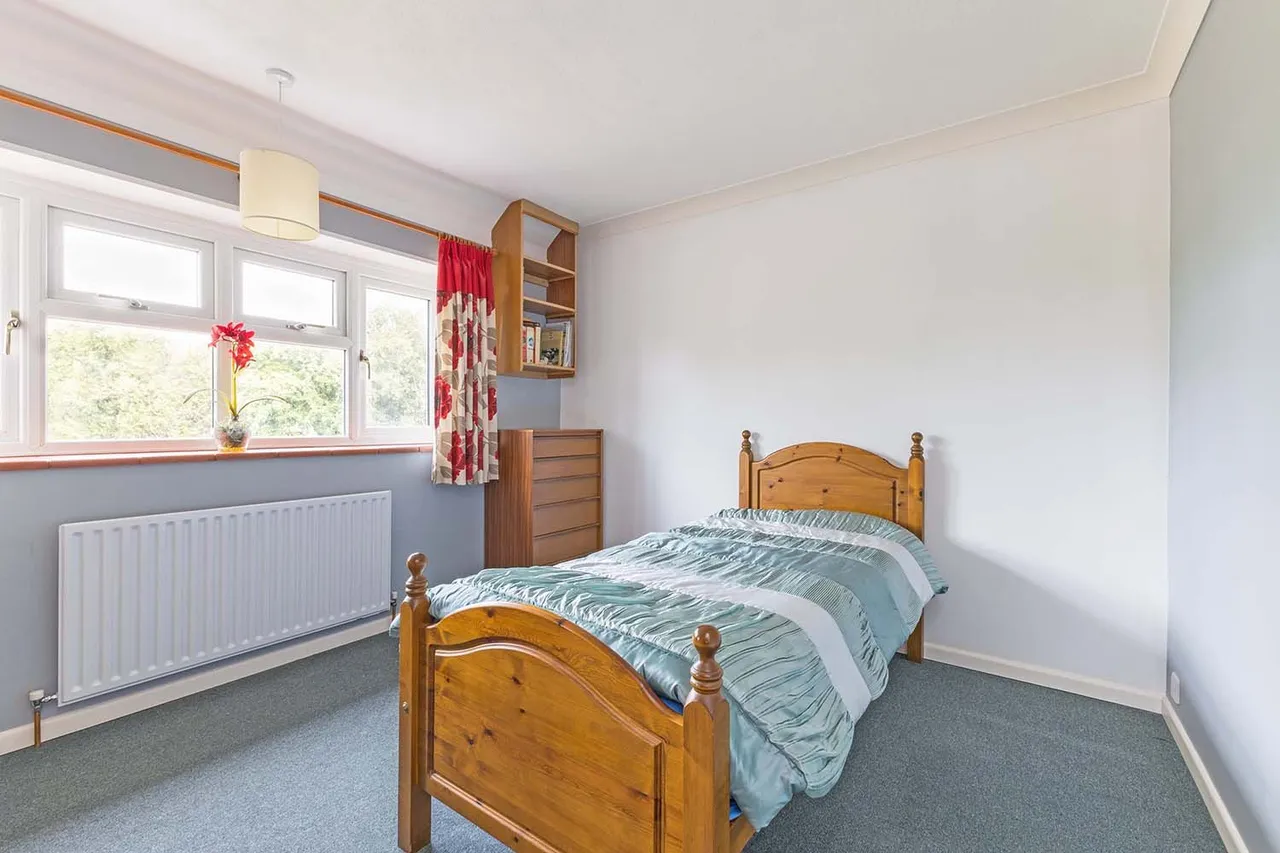 Wavell Road, Maidenhead, Berkshire, photo 15
