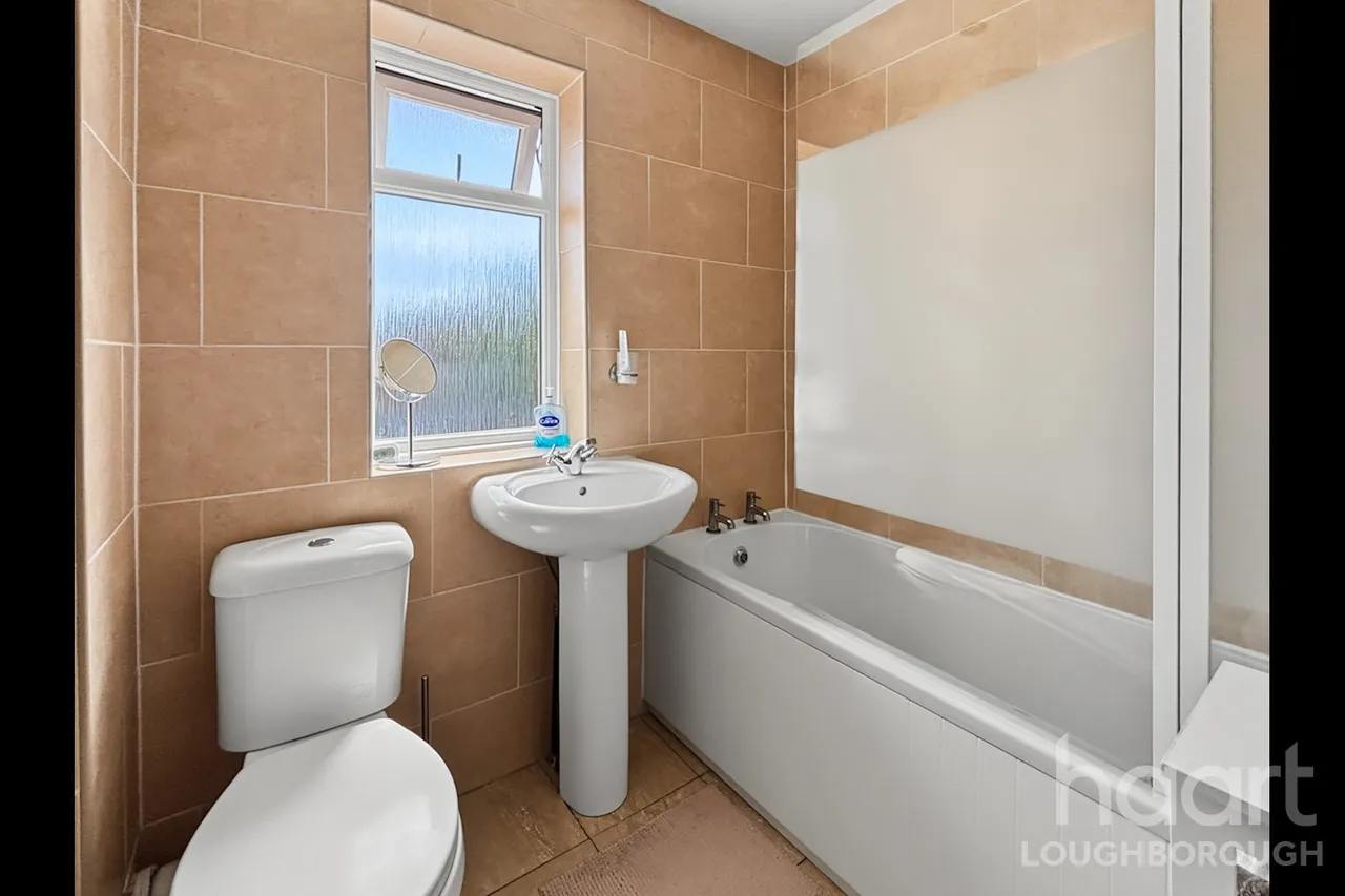 Chiswick Drive, Loughborough, LE11, photo 15