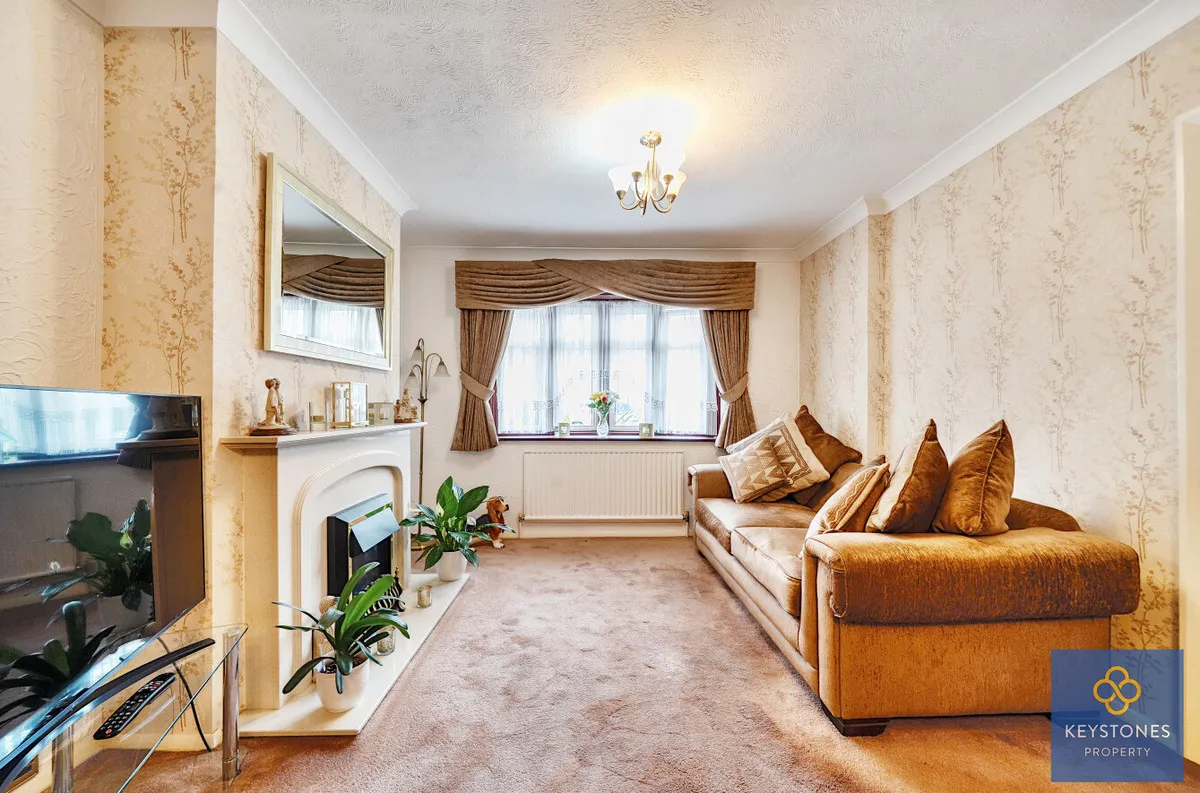 Carter Drive, Romford, RM5 2UT, photo 4