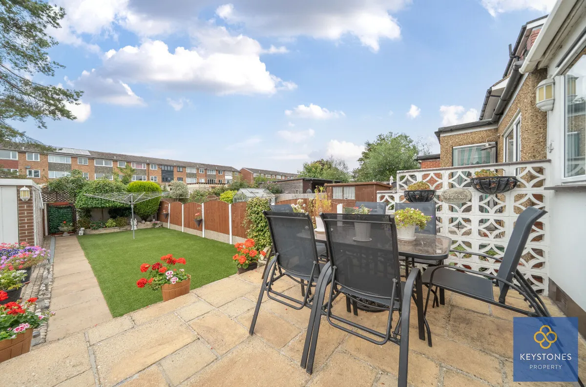 Carter Drive, Romford, RM5 2UT, photo 18