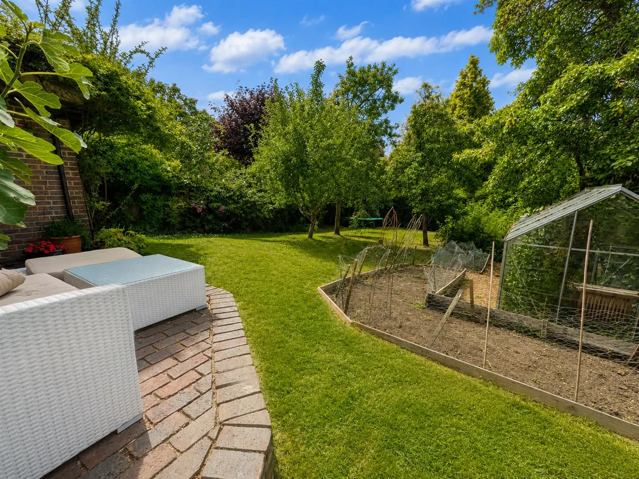Howbourne Lane, Buxted, Uckfield, TN22 4QD, photo 23