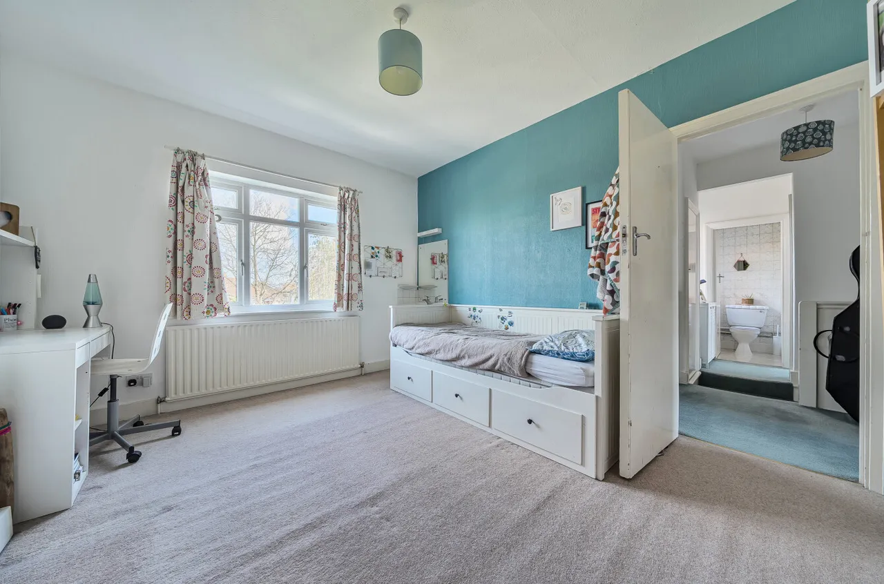 New Eltham, London, photo 16