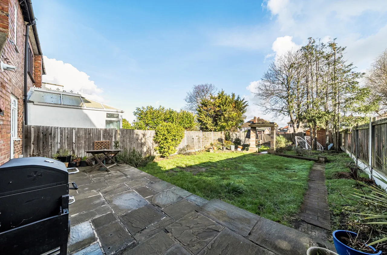New Eltham, London, photo 2