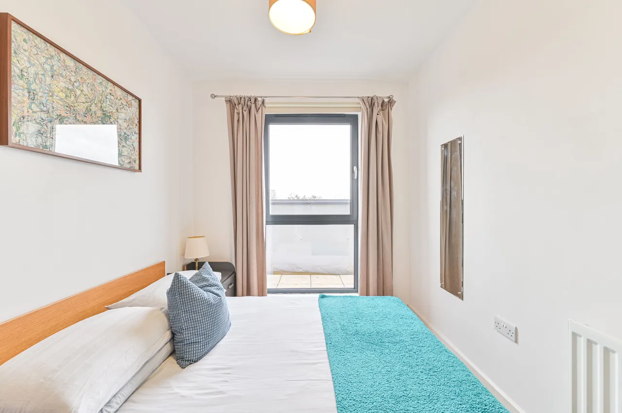 Flat 8, 243 Brixton Road, London, photo 10