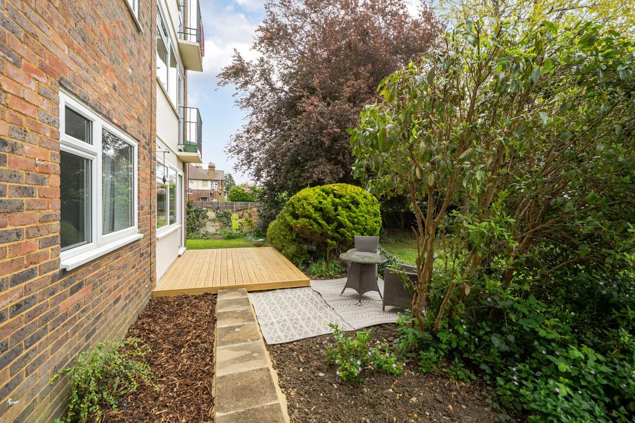 Westgate Road, BR3, photo 12