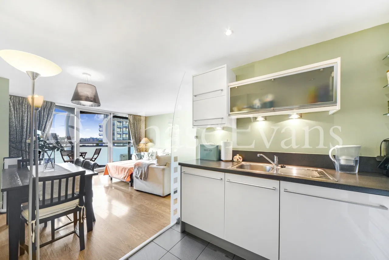 Orion Point, Crews Street, Isle Of Dogs, London, E14, photo 5