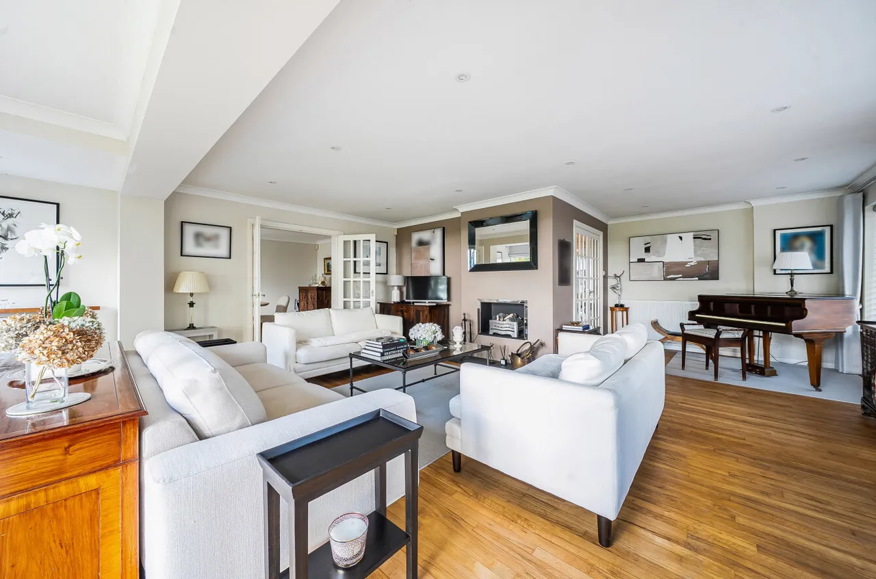 Ashdown View, Nutley, TN22, photo 2