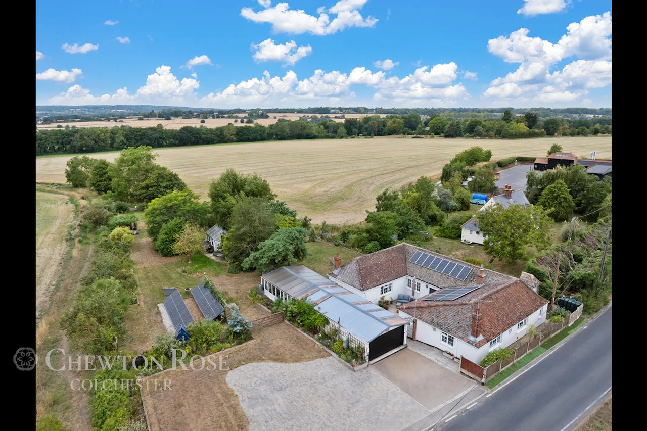 4 bed house for sale, Langford Road, Witham