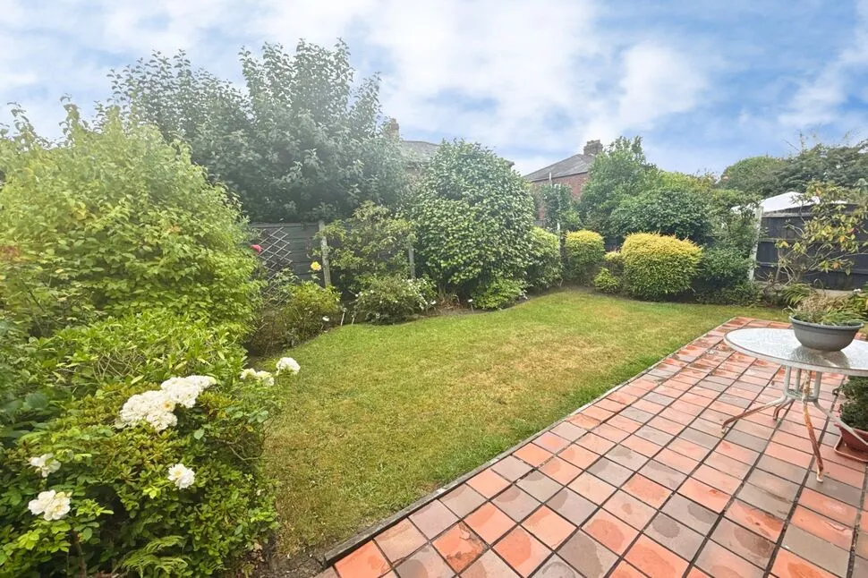 Colwyn Road, Swinton, Greater Manchester, M27, photo 2