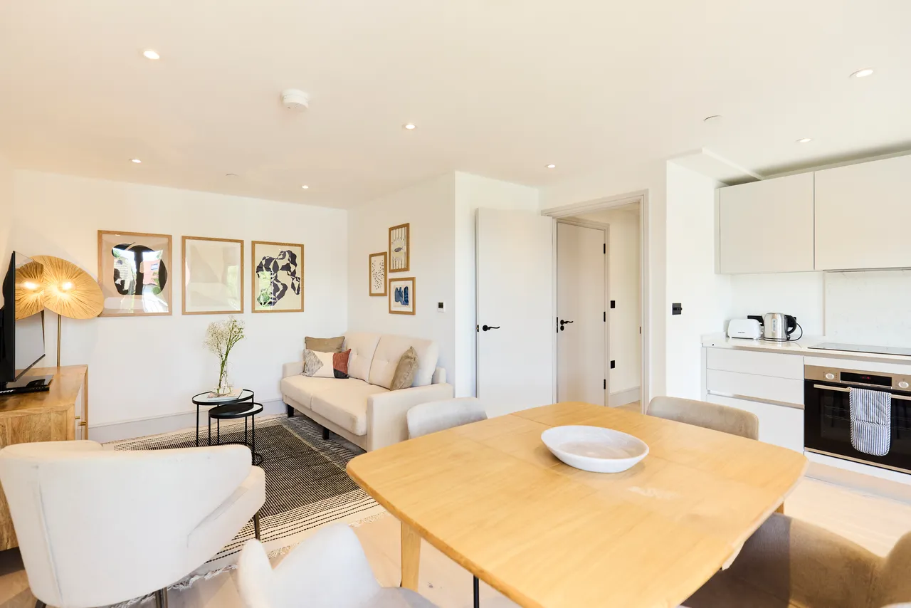 Station Road, SW19, photo 5