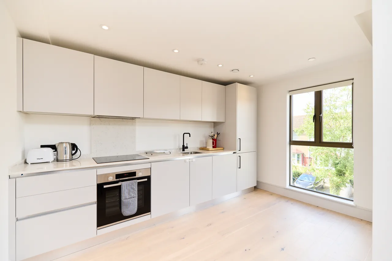 Station Road, SW19, photo 2