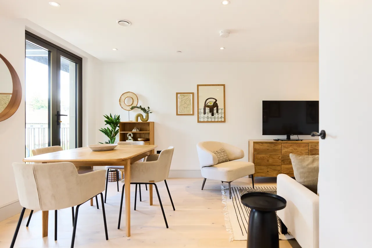 1 bed flat to rent, Station Road, SW19