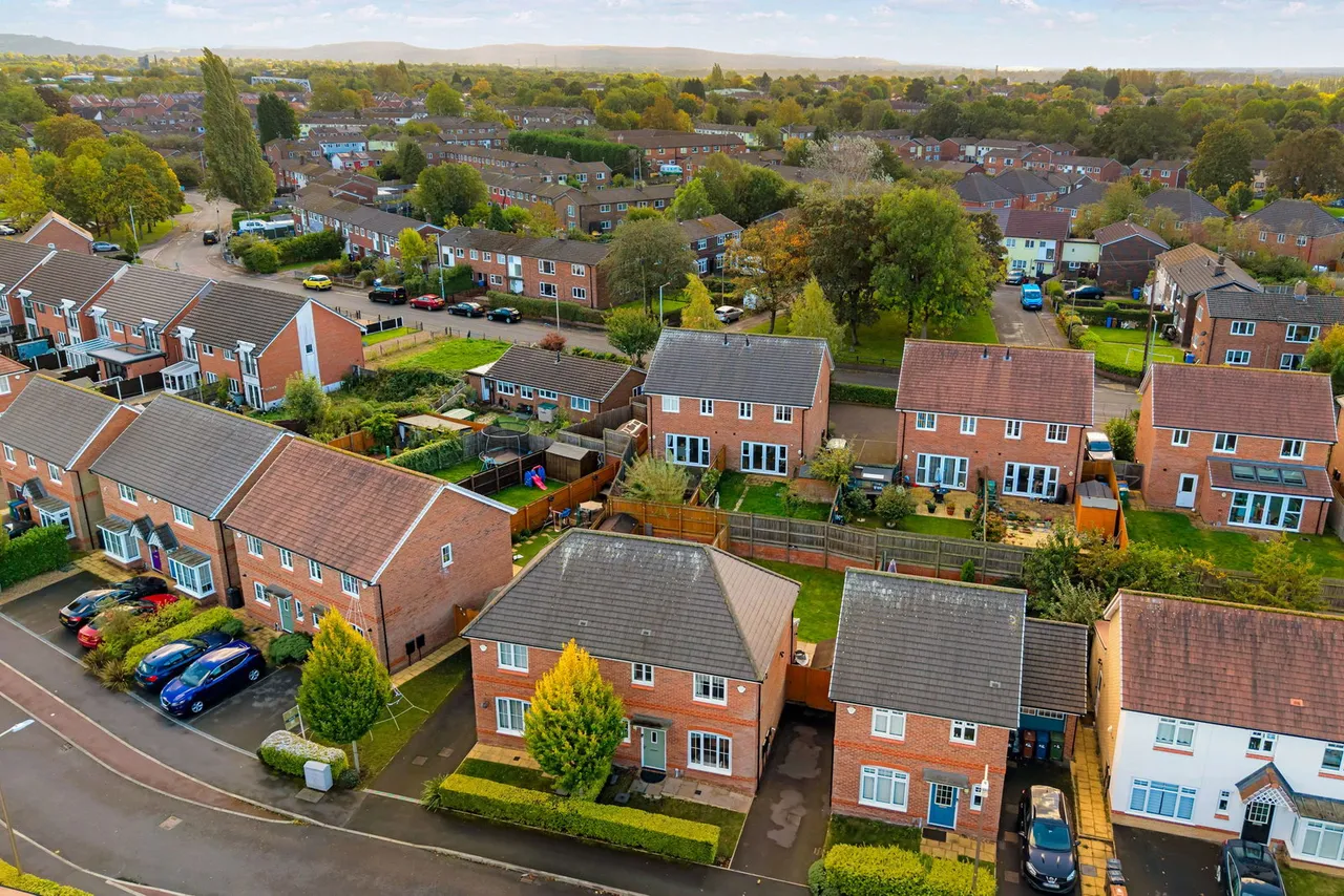 Brigadier Road, Blackberry Vale, photo 29