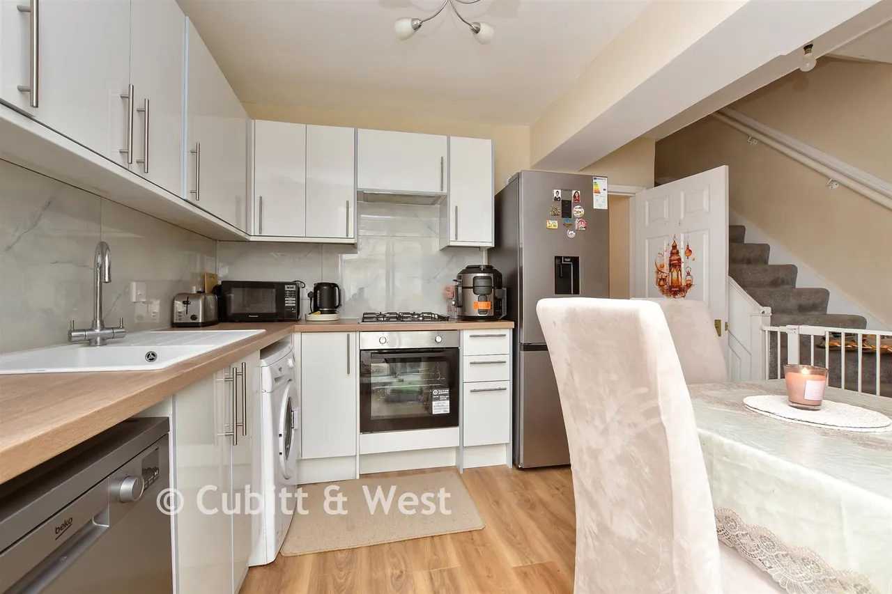 Shrewsbury Road, Carshalton, SM5, photo 8