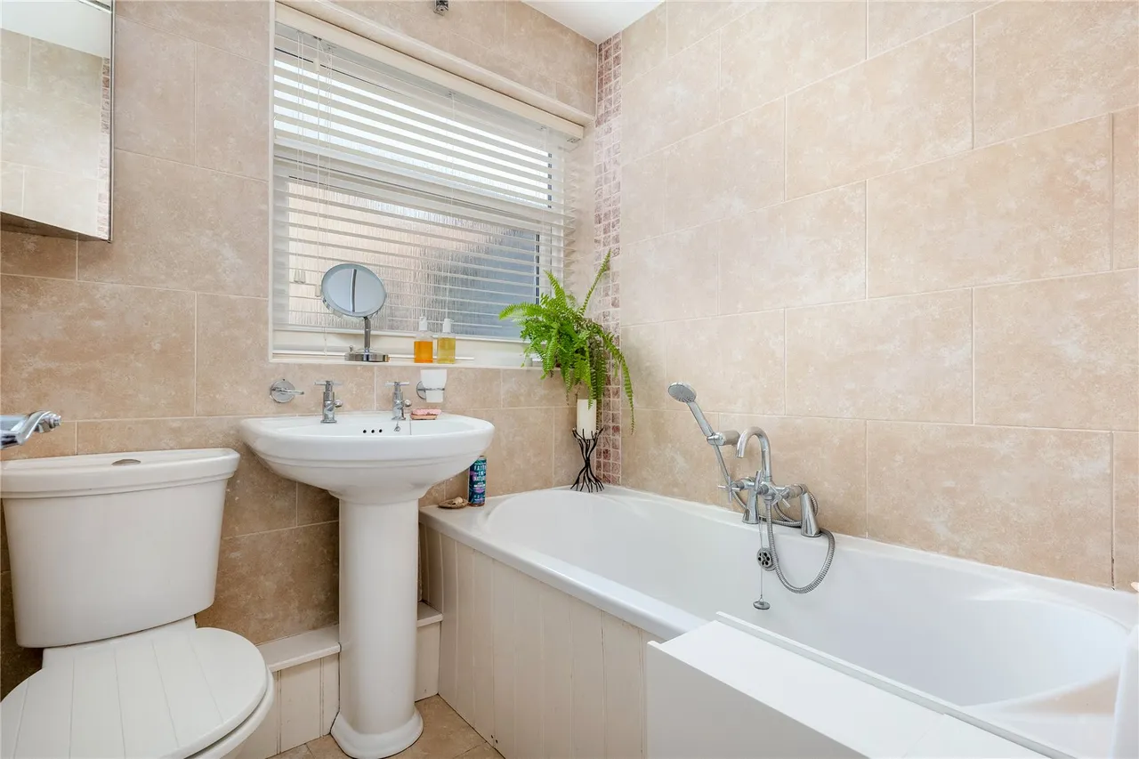 Dashwood Rise, Duns Tew, OX25, photo 9