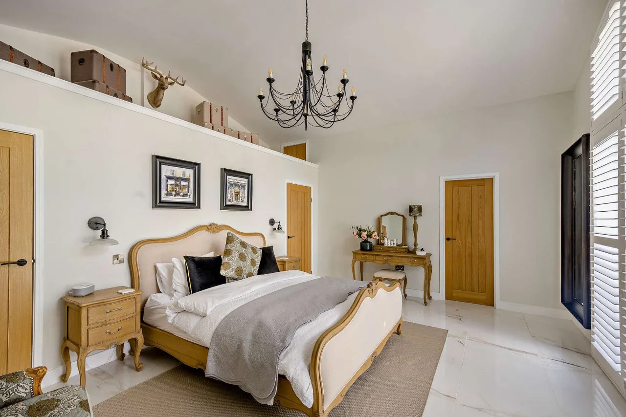 Neaves Lane, Stradbroke, Eye, Suffolk, IP21 5JS, photo 12