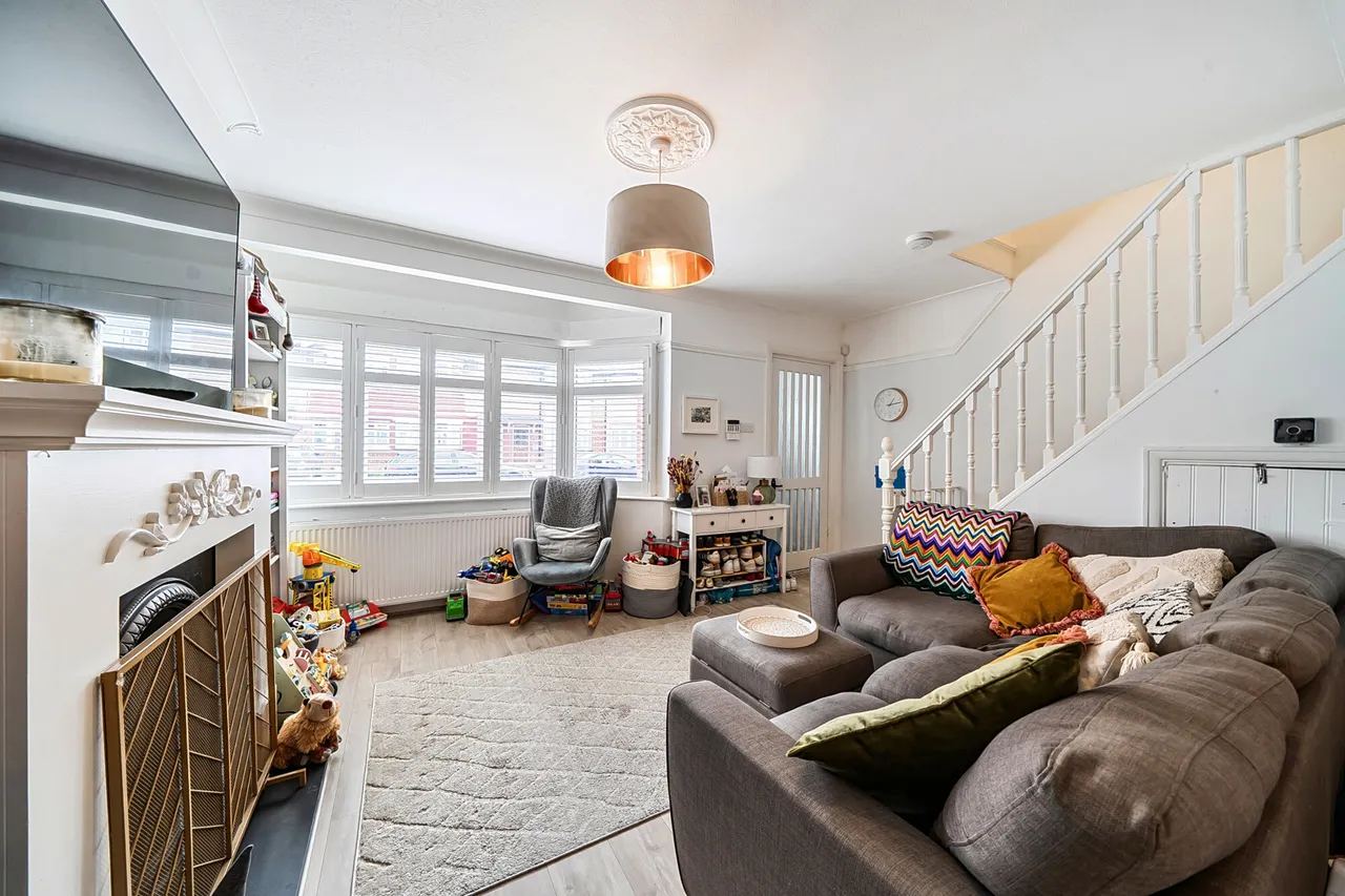 Beverley Road, Ruislip Manor, HA4, photo 4
