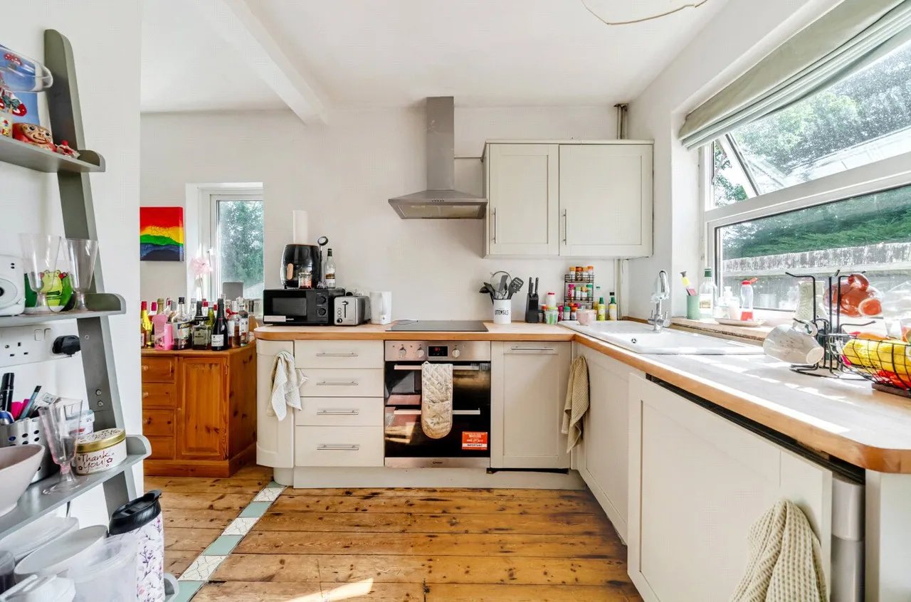 Grantley Road, Guildford, GU2, photo 8