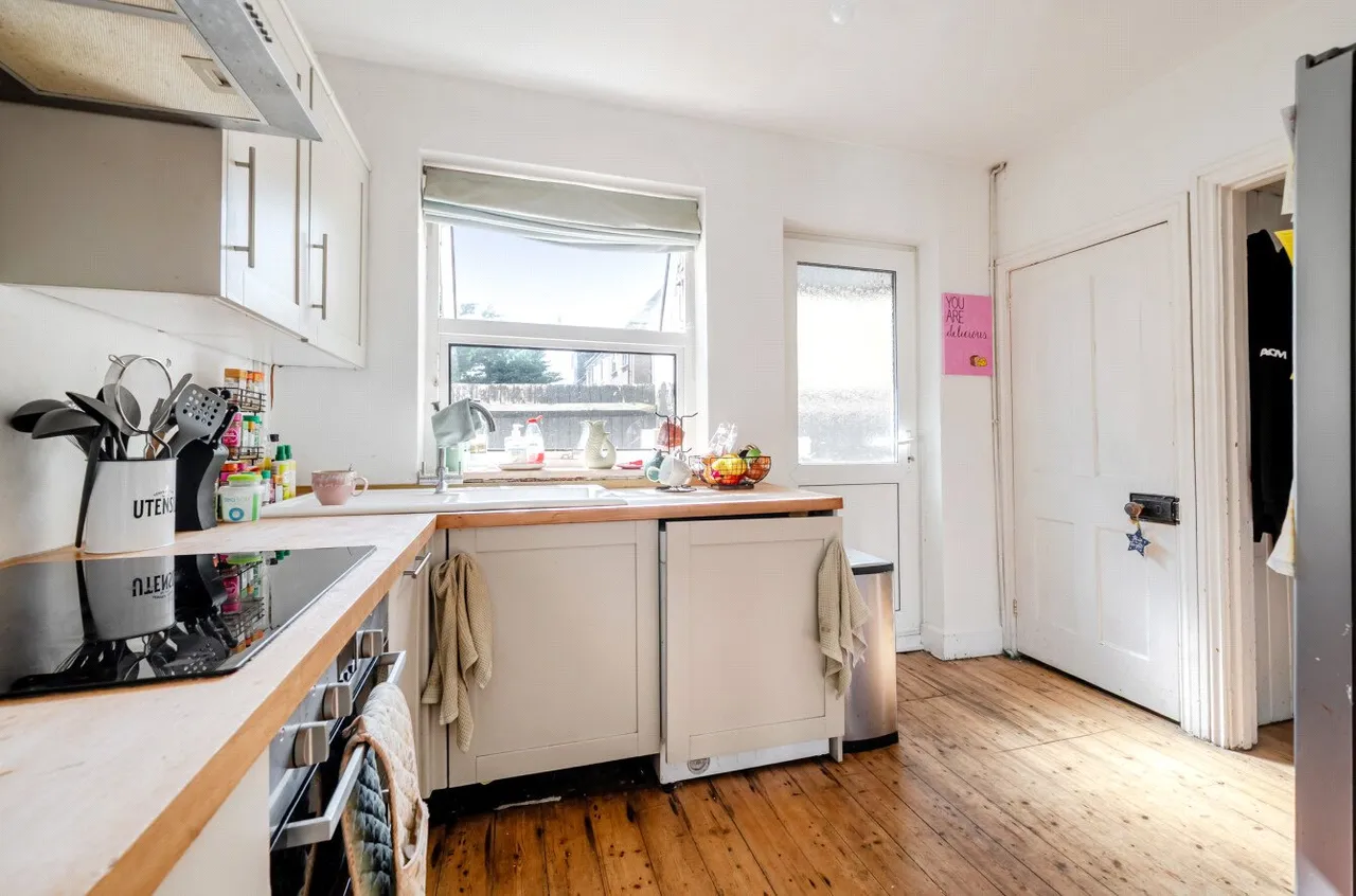 Grantley Road, Guildford, GU2, photo 3