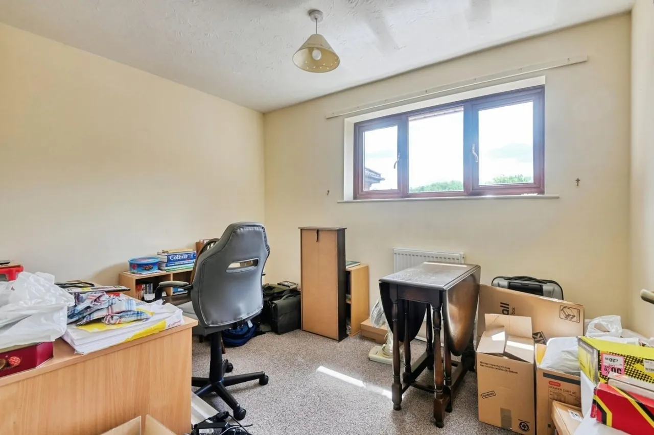 Lindisfarne, Tamworth, B77, photo 12