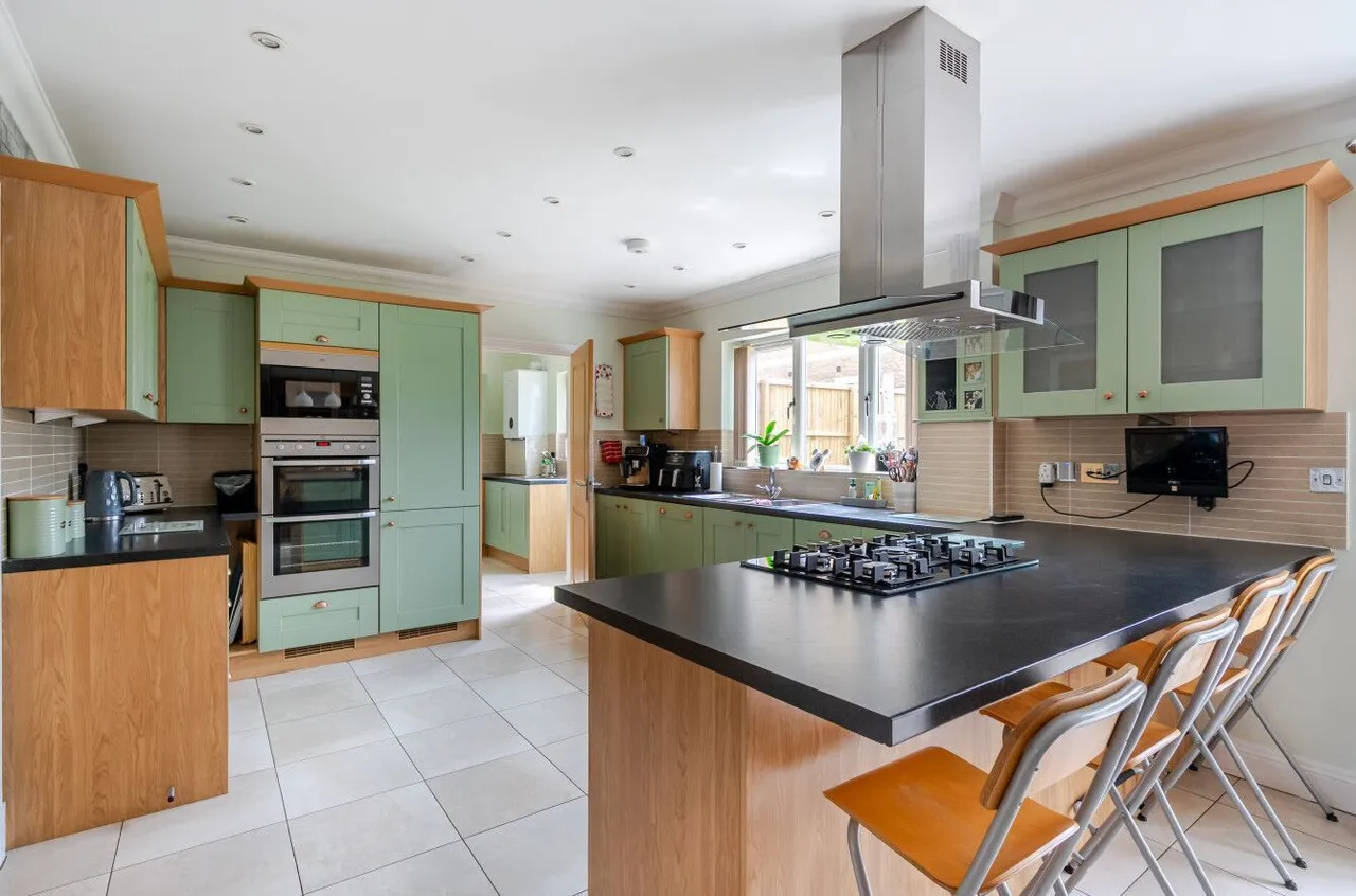 Claremont Gardens, Hallatrow, BS39, photo 6