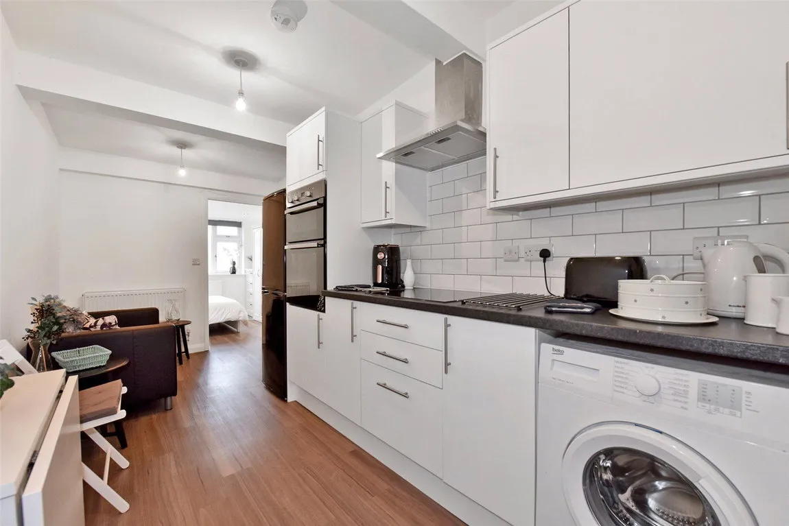 Hill Farm Road, Marlow, SL7 3LU, photo 41