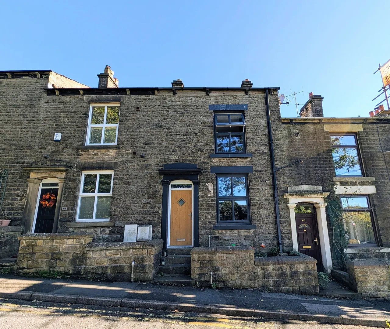 2 bed house for sale, St. Marys Road, New Mills, SK22