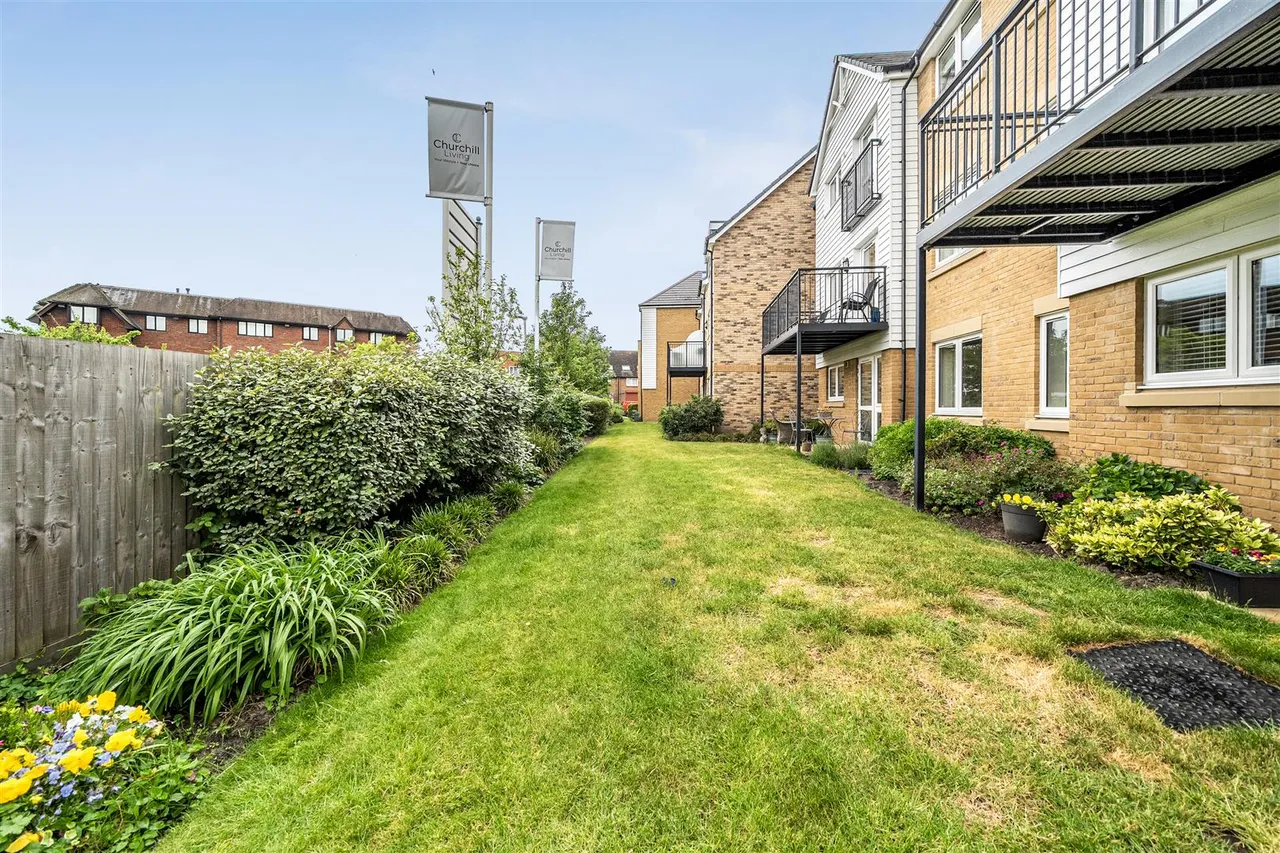 Reedham Road, Burnham, SL1, photo 15