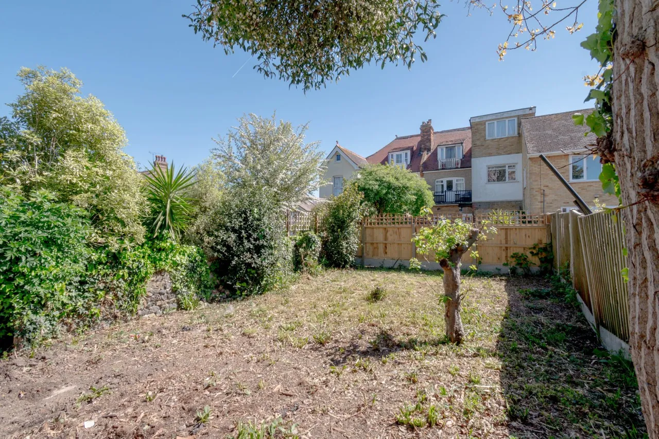 Epple Bay Road, Birchington, CT7, photo 15