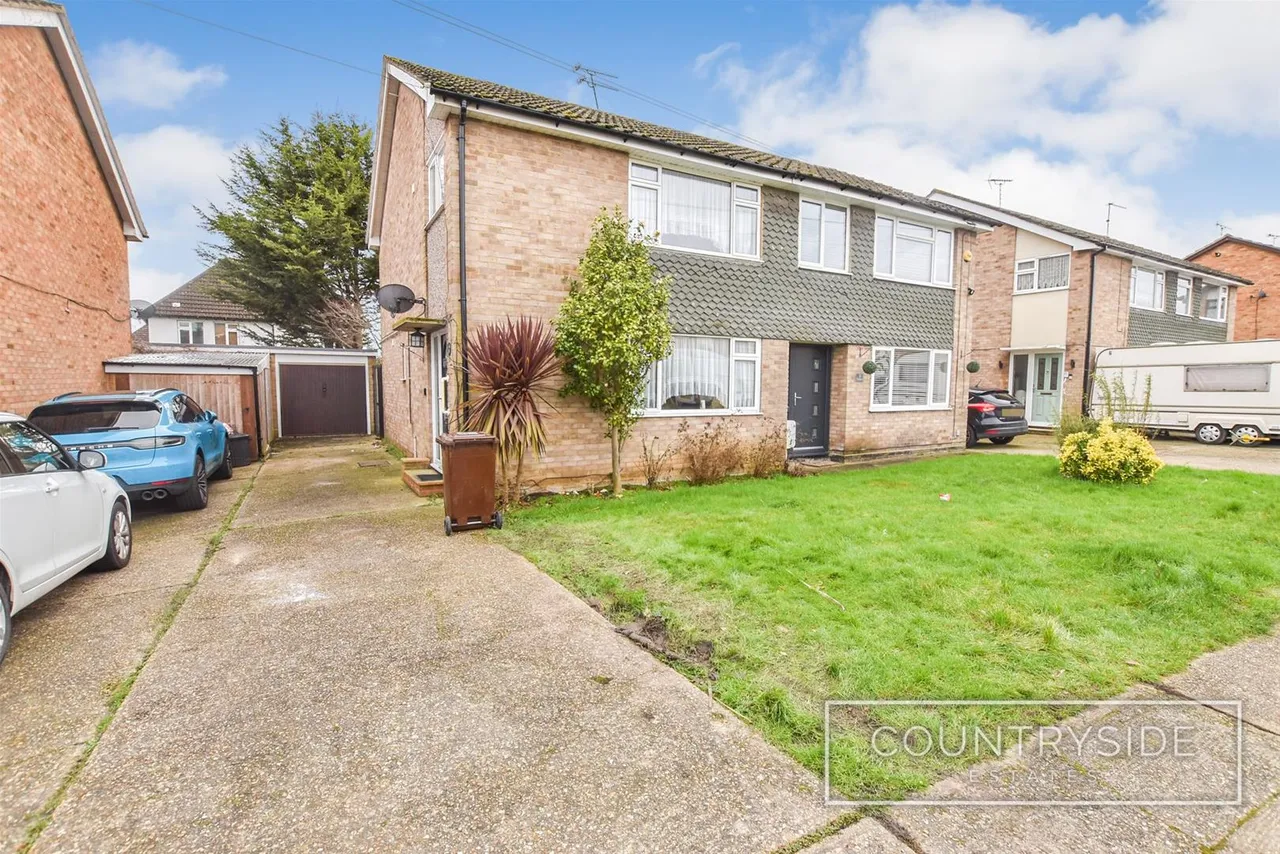 3 bed house for sale — Kingsmere, Thundersley