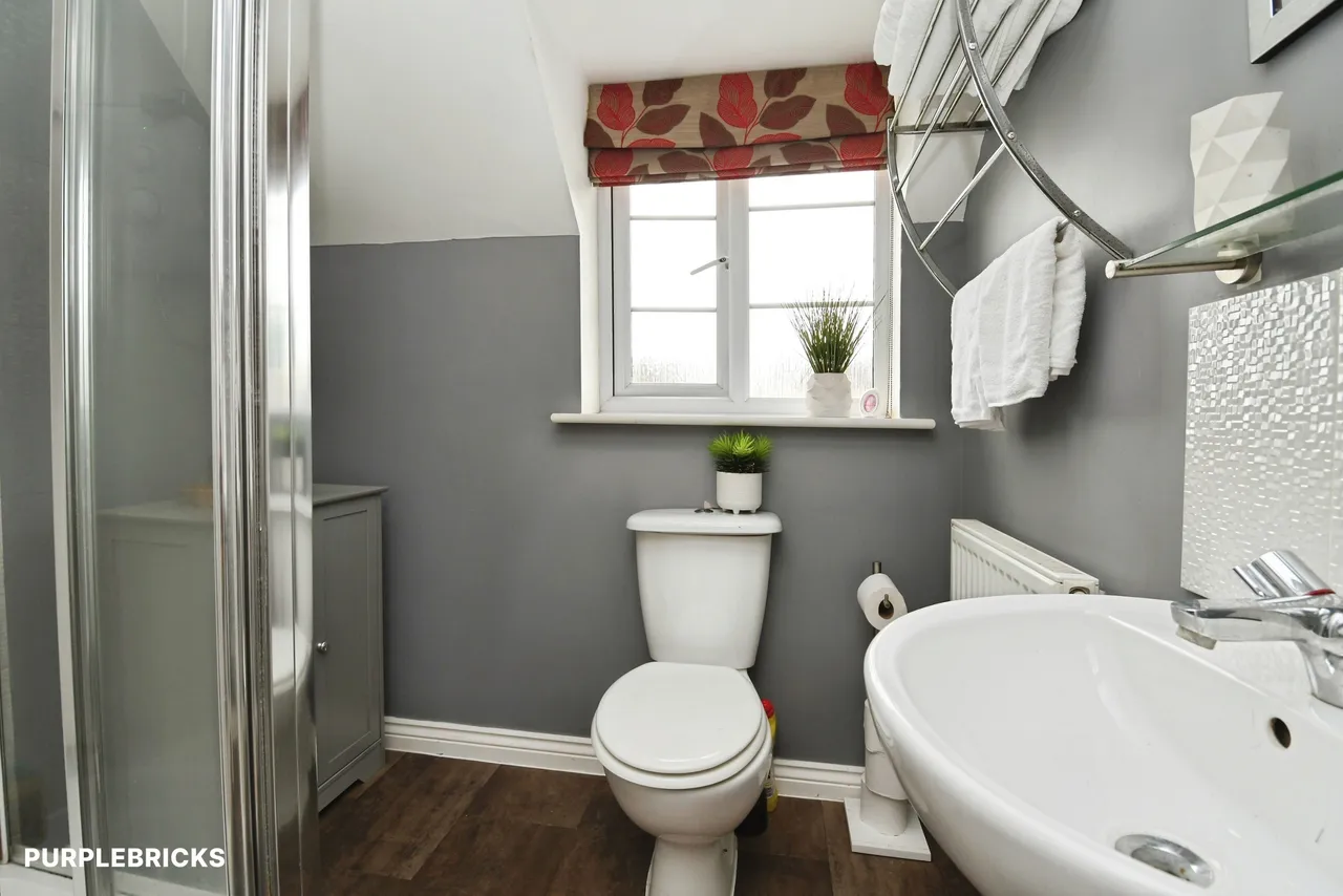 Buttercup Way, Witham St Hughs, LN6, photo 13