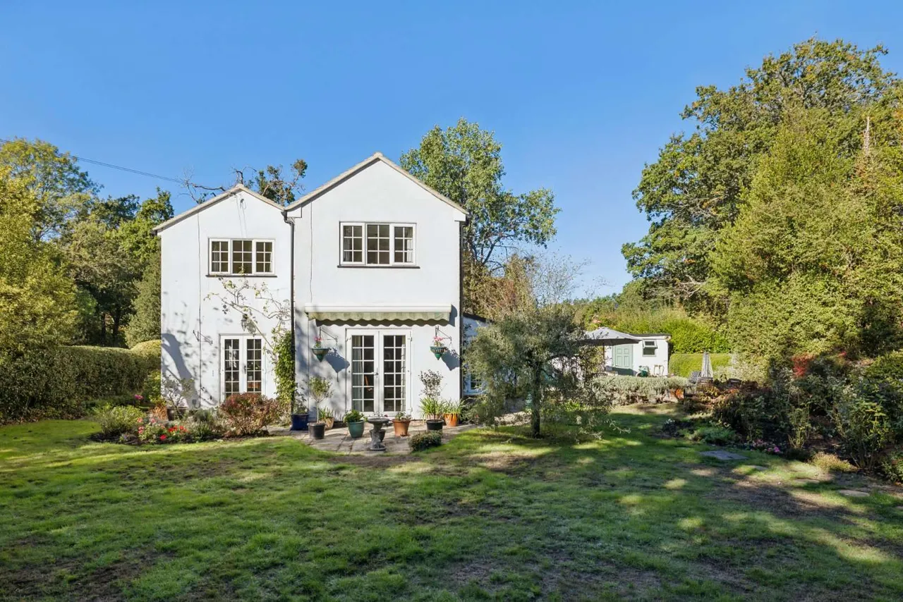 Ford Road, West End, GU24, photo 21