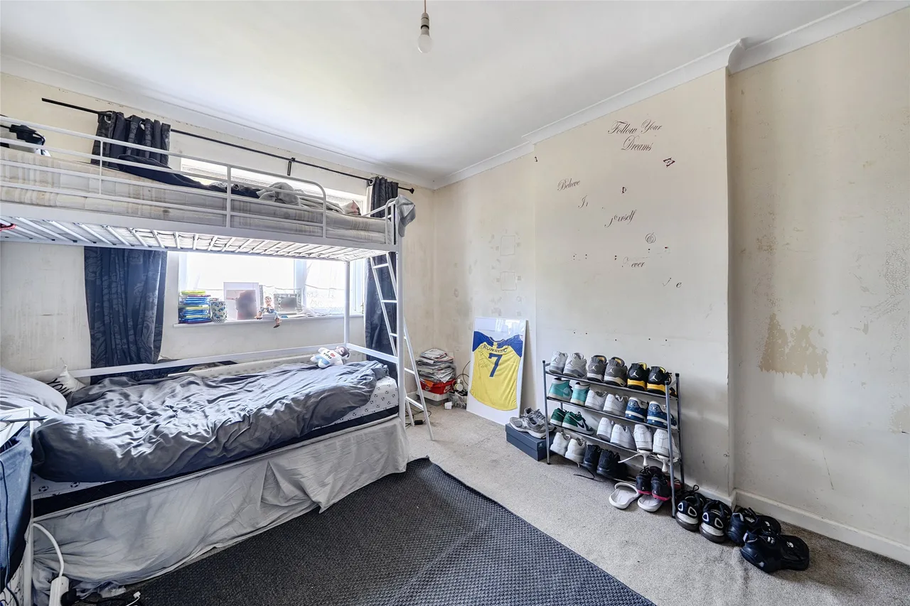 Grove Road, Mitcham, CR4 1AE, photo 6