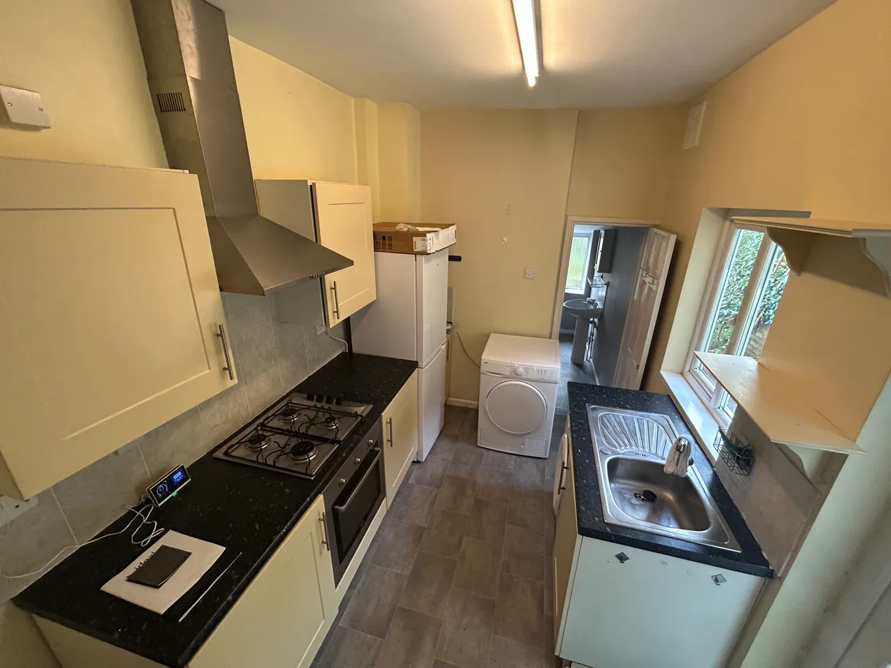 William Street, Swindon, SN1, photo 4