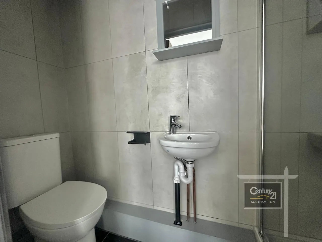 Bitterne Road West, Southampton, SO18, photo 4