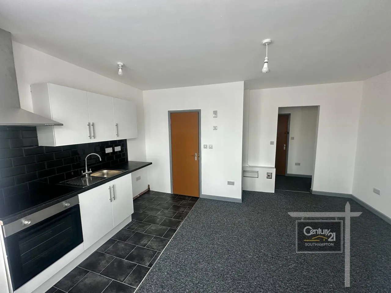Bitterne Road West, Southampton, SO18, photo 3