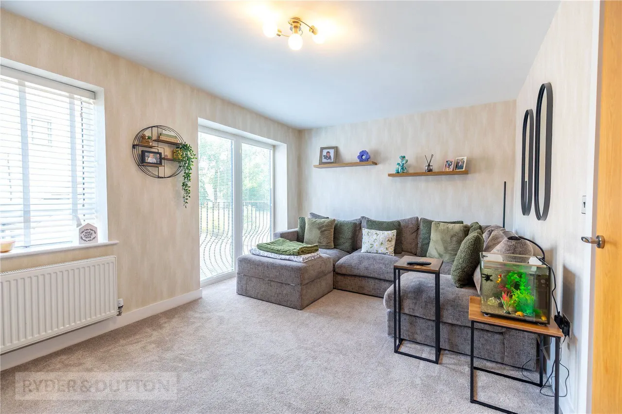 Co-Operation Street, Rawtenstall, BB4, photo 6