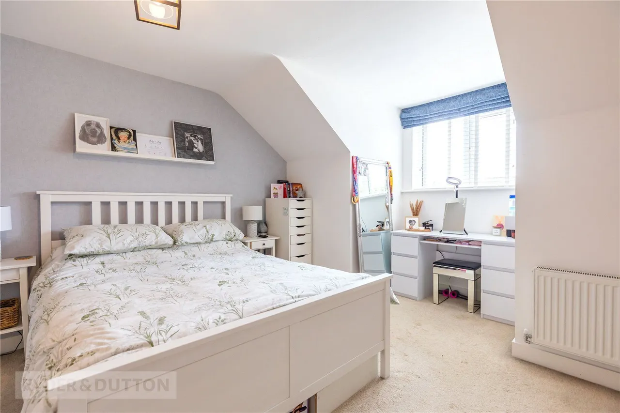Co-Operation Street, Rawtenstall, BB4, photo 15