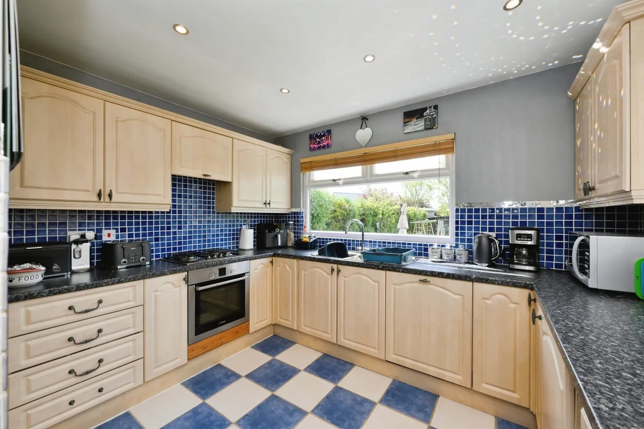 Rylstone Way, Saffron Walden, CB11, photo 5