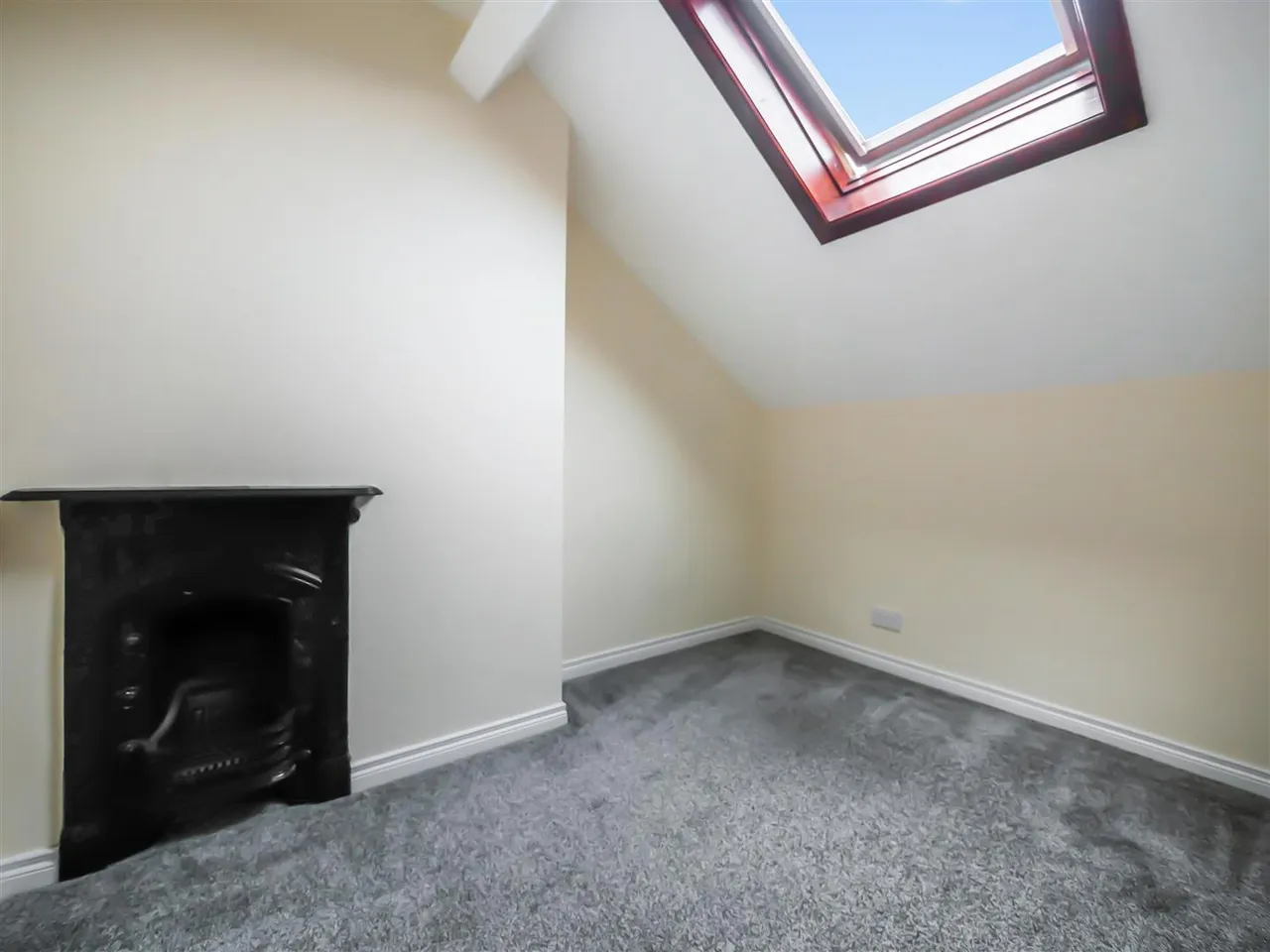 Willowfield Drive, Belfast, BT6, photo 17