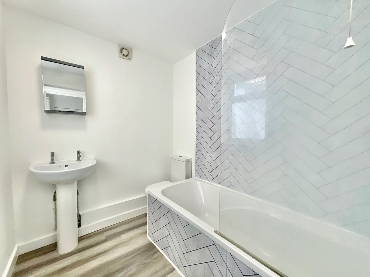 Oulton Road, Stone, ST15, photo 6