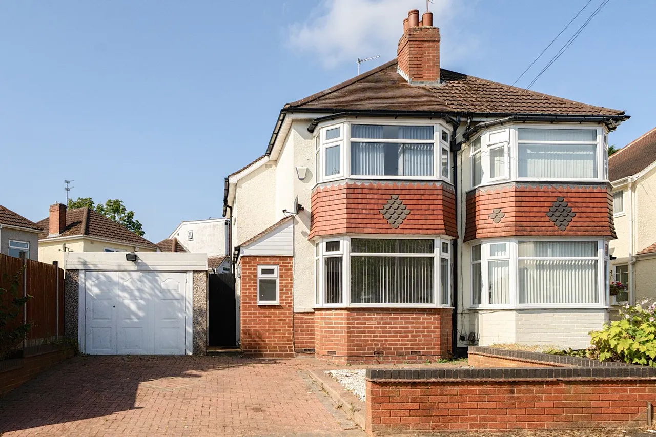 3 bed house for sale, Barton Croft, Birmingham, B28