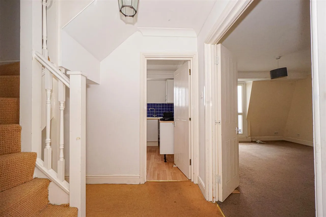 Eversfield Place, St Leonards-On-Sea, photo 13