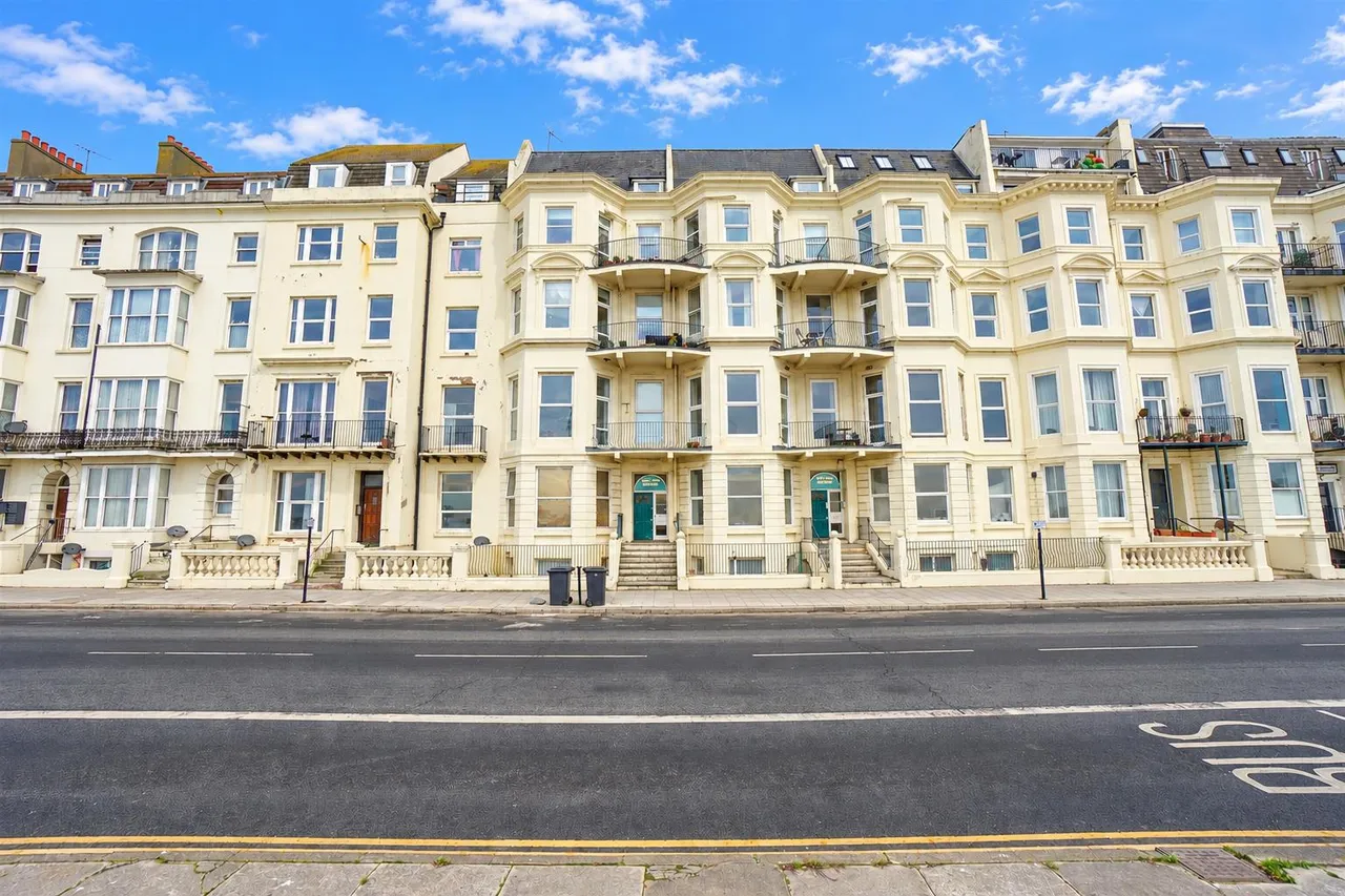 Eversfield Place, St Leonards-On-Sea, photo 4