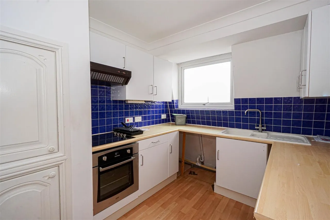 Eversfield Place, St Leonards-On-Sea, photo 5