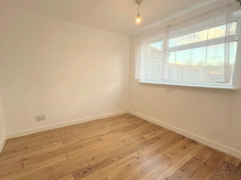 Rowle Close, Stantonbury, Milton Keynes, Buckinghamshire, MK14 6BJ, photo 7