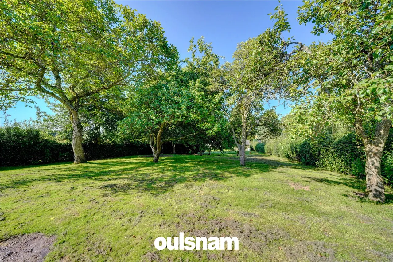 Linehouse Lane, Lickey End, Bromsgrove, Worcestershire, B60 1HS, photo 29