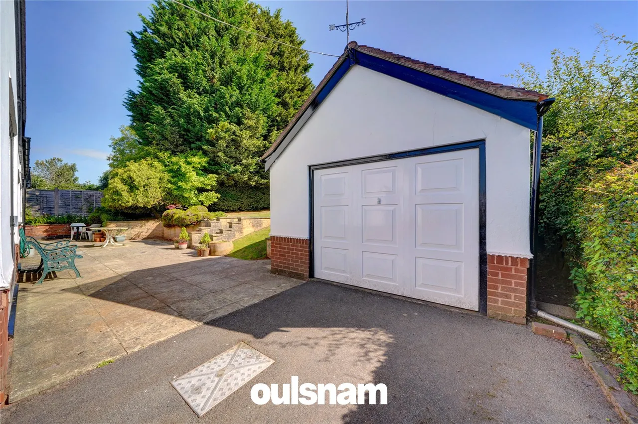 Linehouse Lane, Lickey End, Bromsgrove, Worcestershire, B60 1HS, photo 21